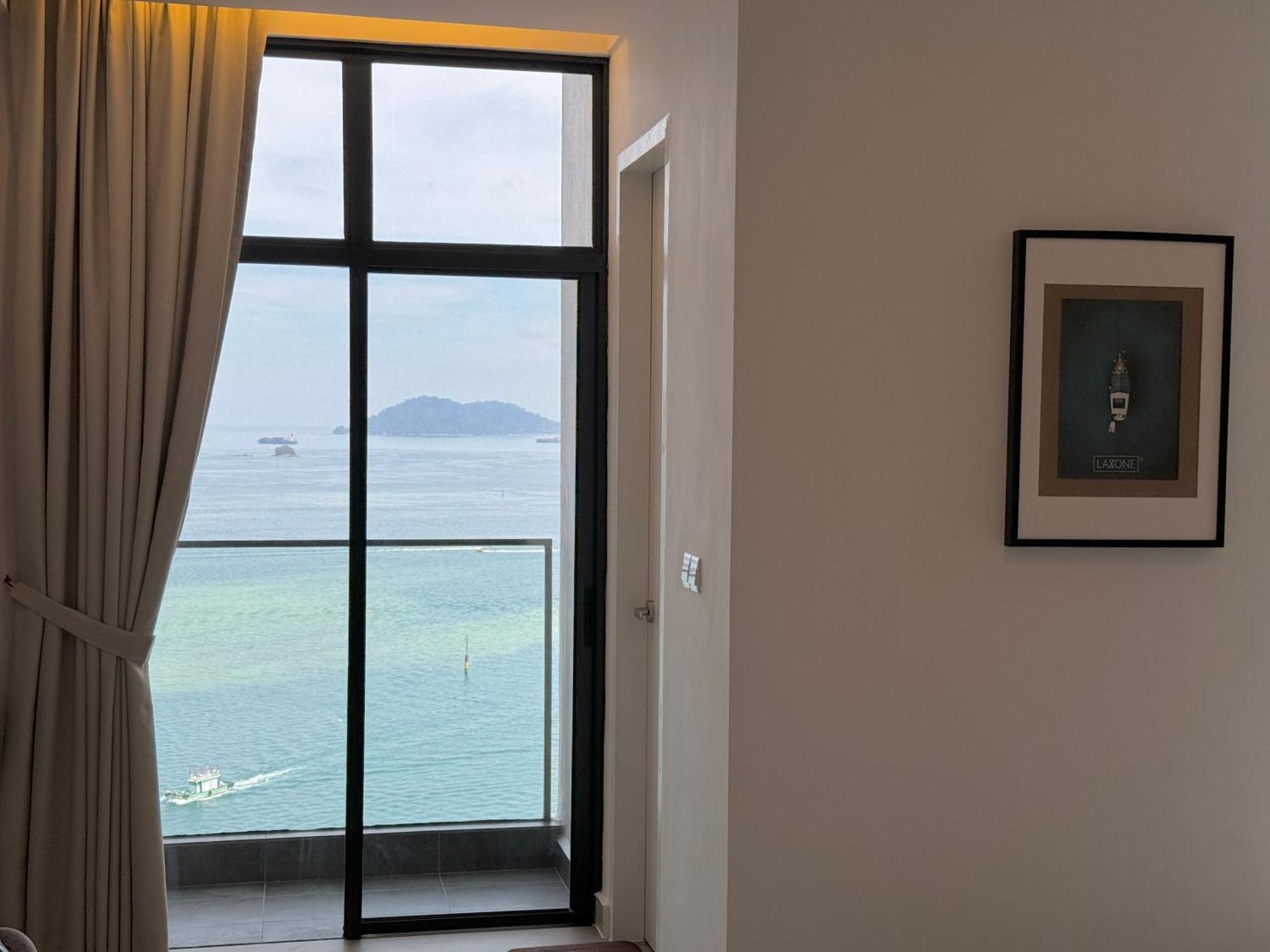 Apartment The Shore Cbd By Laxzone Kota Kinabalu