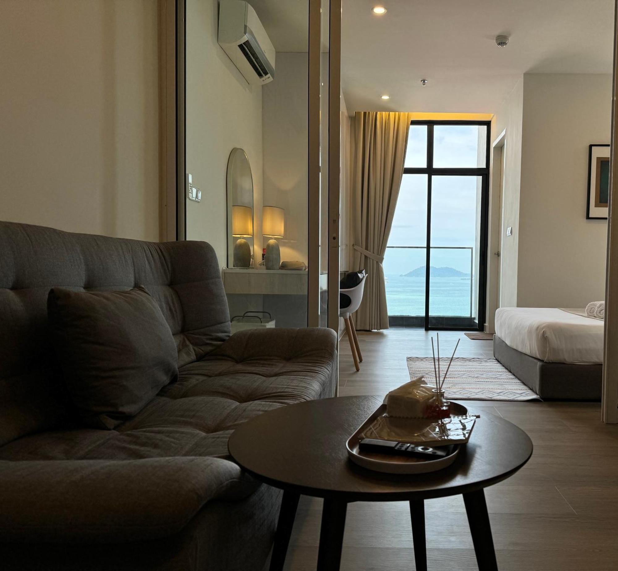 Apartment The Shore Cbd By Laxzone