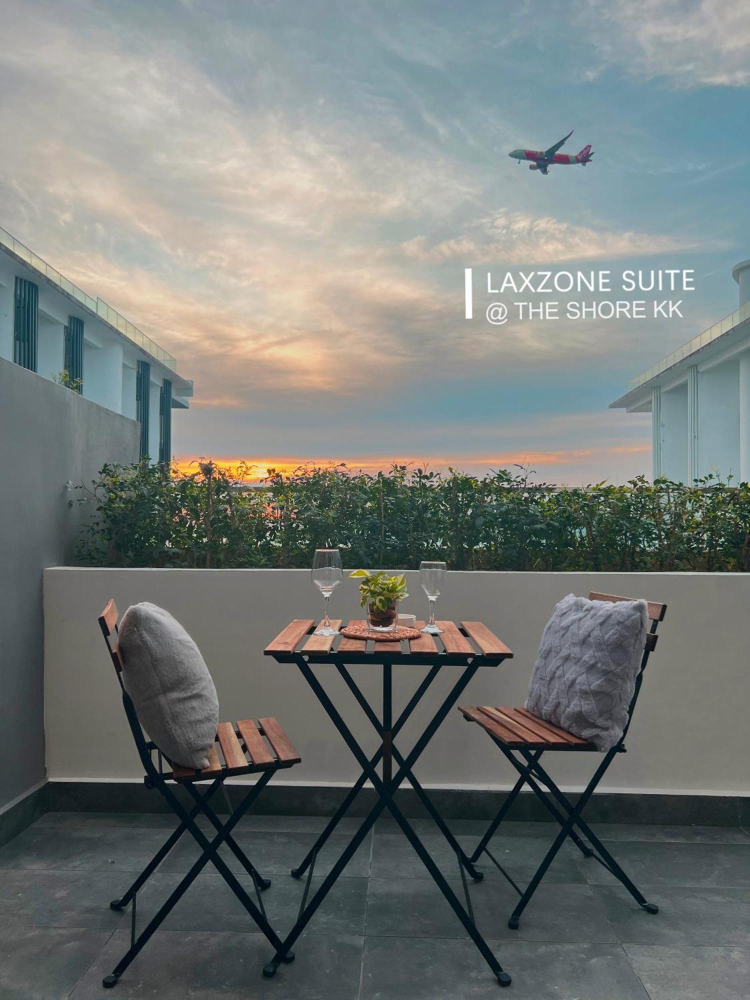 The Shore Cbd By Laxzone