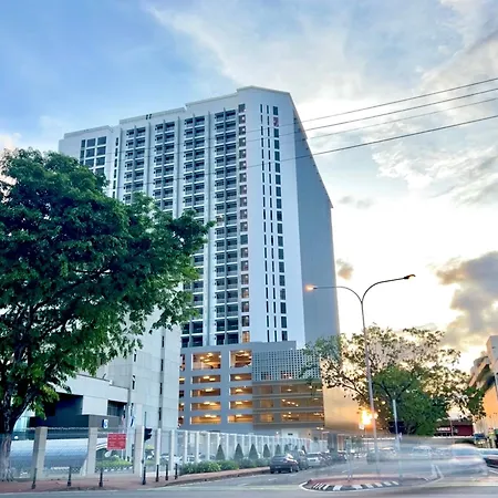 The Shore Cbd Kota Kinabalu By Laxzone Suite Exterior photo
