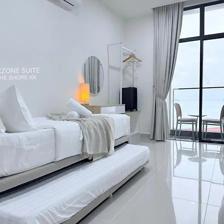 The Shore Cbd Kota Kinabalu By Laxzone Suite Exterior photo